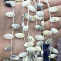 Weißer Opal Cabochon Blattform 8-16.5mm - Bild 1 von 6 | Moss Crystal