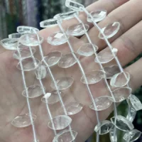 Weißer Quarz Cabochon Blattform 8-16.5mm - Bild 1 von 6 | Moss Crystal