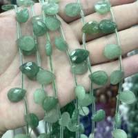 Grüner Aventurin Tropfen facettiert 10x13mm AA-Qualität – Bild 1 von 6 | Moss Crystal