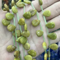 Opal Perlen - naturlicher Edelstein kaufen | Moss Crystal Grosshandel Europa