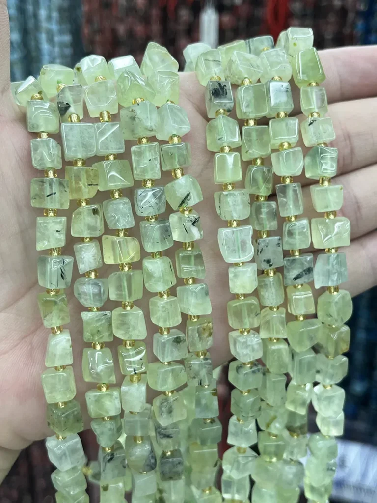 Prehnit Cabochon - MossCrystal