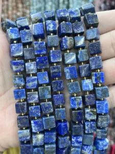 Lapislazuli Cabochon - MossCrystal