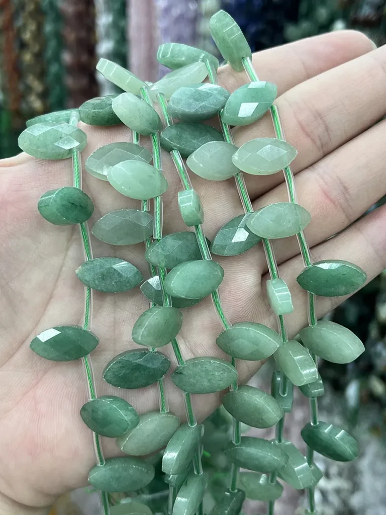 Aventurin Cabochon - MossCrystal