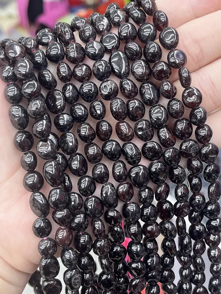Granat 6-8 mm - MossCrystal