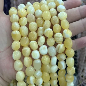Gelber Cabochon - MossCrystal