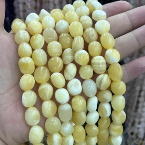 Gelber Cabochon - MossCrystal