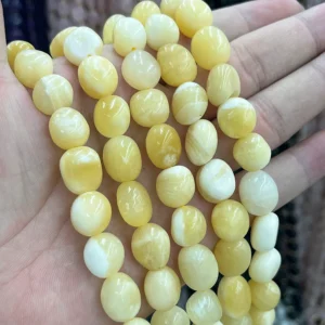 Gelber Cabochon - MossCrystal