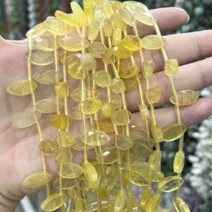 Gelber Cabochon - MossCrystal