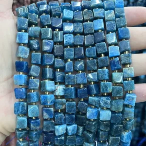 Apatit Cabochon - MossCrystal