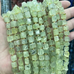 Prehnit Cabochon - MossCrystal