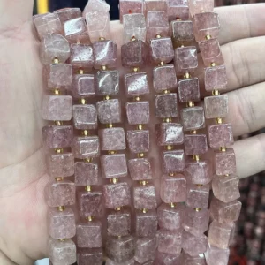 Strawberry Cabochon - MossCrystal